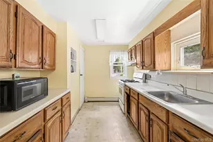 1 Beverly Rd, Glen Cove, NY 11542 - Photo 7