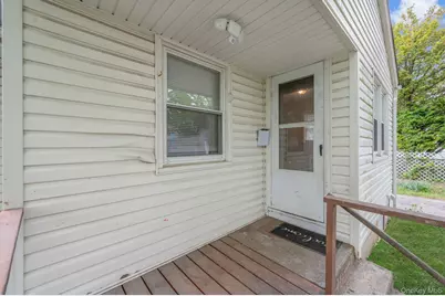 202 Nevada Street, Hicksville, NY 11801 - Photo 9