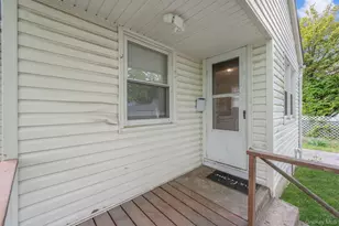 202 Nevada St, Hicksville, NY 11801 - Photo 9