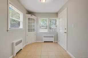 202 Nevada St, Hicksville, NY 11801 - Photo 21