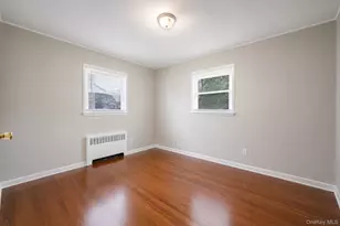 202 Nevada St, Hicksville, NY 11801 - Photo 37