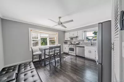 31 Crooked Hill Road, Huntington, NY 11743 - Photo 9