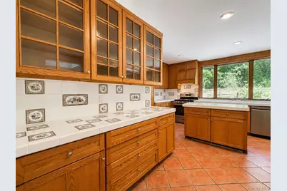 1 Edgehill Road, Glen Cove, NY 11542 - Photo 11