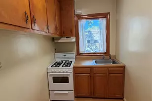 1246 72nd St, Brooklyn, NY 11228 - Photo 9