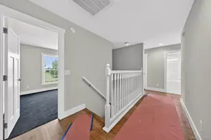 21 Harcourt Cosman Dr, Newburgh, NY 12550 - Photo 25