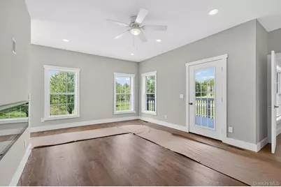 21 Harcourt Cosman Drive, Newburgh, NY 12550 - Photo 7