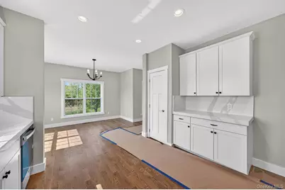 21 Harcourt Cosman Drive, Newburgh, NY 12550 - Photo 13
