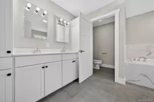 21 Harcourt Cosman Dr, Newburgh, NY 12550 - Photo 29