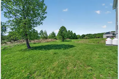 21 Harcourt Cosman Drive, Newburgh, NY 12550 - Photo 45