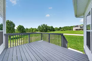 21 Harcourt Cosman Dr, Newburgh, NY 12550 - Photo 43