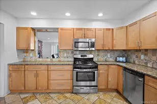459 Hopi Ct, Suffern, NY 10901 - Photo 7
