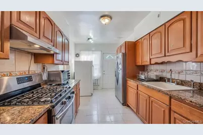 1128 E 84th Street, Brooklyn, NY 11236 - Photo 11