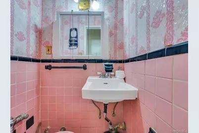 1128 E 84th Street, Brooklyn, NY 11236 - Photo 13