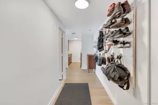 4-74 48th Ave, Long Island City, NY 11109 - Photo 11