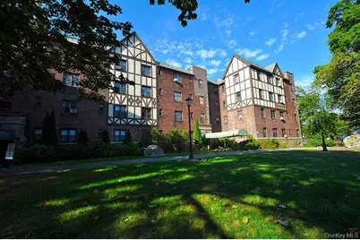 120 Stonelea Place #3M, New Rochelle, NY 10801 - Photo 9