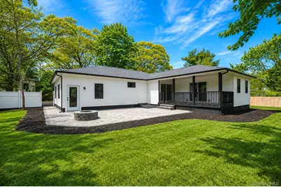 329 Railroad Avenue, Center Moriches, NY 11934 - Photo 43