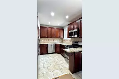 5839 196th Place, Fresh Meadows, NY 11365 - Photo 3