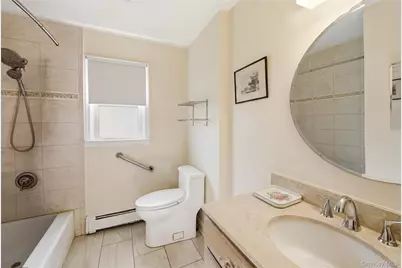 234 Winthrop Avenue, Westbury, NY 11590 - Photo 11