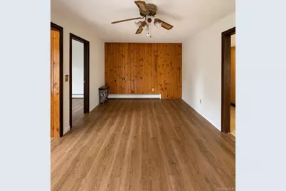 809 Tower Avenue, Maybrook, NY 12543 - Photo 7