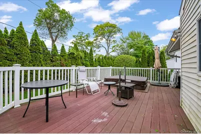 56 Middle Lane, Jericho, NY 11753 - Photo 31