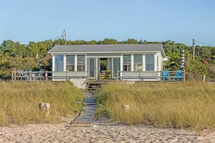 825 N Sea Dr, Southold, NY 11971 - Photo 5
