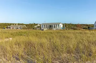 825 N Sea Dr, Southold, NY 11971 - Photo 25