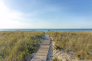 825 N Sea Dr, Southold, NY 11971 - Photo 29