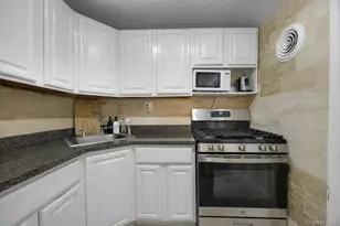 920 Union Ave, Bronx, NY 10459 - Photo 9