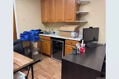 1000 Atlantic Avenue, Baldwin, NY 11510 - Photo 5