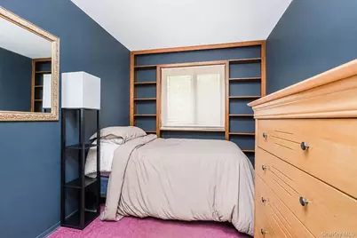 76 Belmar Drive W, New York, NY 10314 - Photo 7