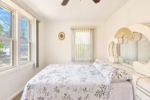 182-50 90th Ave, Hollis, NY 11423 - Photo 9