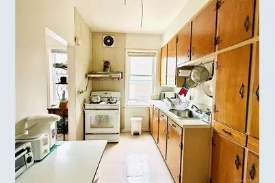 33-33 72nd Street, Jackson Heights, NY 11372 - Photo 15