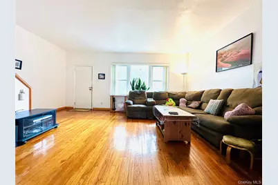 33-33 72nd Street, Jackson Heights, NY 11372 - Photo 3