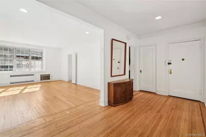1 Meadow #3H-1, Woodmere, NY 11598 - Photo 1