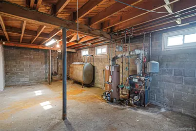 75 Barnum Street, West Babylon, NY 11704 - Photo 25