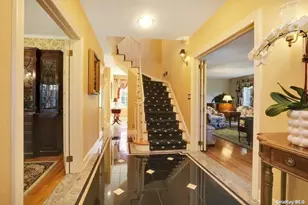 272 Chapel Rd, Manhasset, NY 11030 - Photo 9