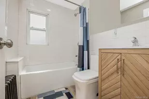 114-58 198th St, Jamaica, NY 11412 - Photo 7