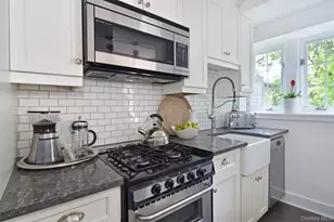 11 Beechtree Lane, Bronxville, NY 10708 - Photo 11