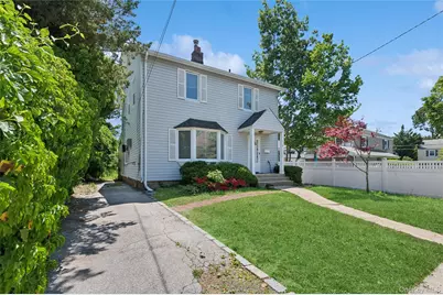 12 Clarkson Street, Malverne, NY 11565 - Photo 1