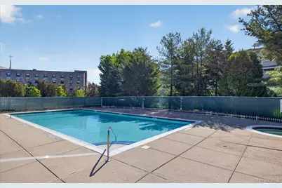 240-17 Oak Park Drive #73A, Douglaston, NY 11362 - Photo 39