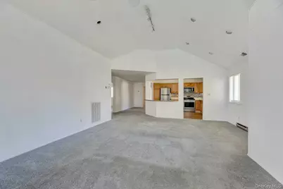 367 Seabreeze Court, Moriches, NY 11955 - Photo 11