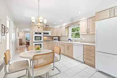 98 Soundview Avenue, White Plains, NY 10606 - Photo 13