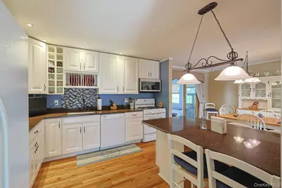 11 Alden Court, Fishkill, NY 12524 - Photo 3