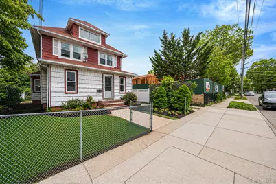 21823 139th Avenue, Springfield Gardens, NY 11413 - Photo 3