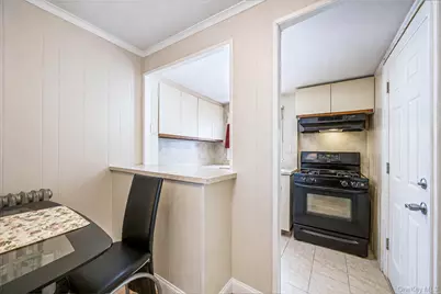 21823 139th Avenue, Springfield Gardens, NY 11413 - Photo 13