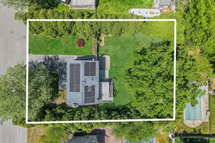 15 Peters Ln, Port Jefferson Station, NY 11776 - Photo 5
