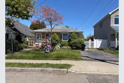 15 E Jackson Avenue, Babylon, NY 11702 - Photo 3
