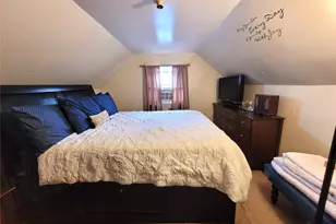 44 Circle Dr, Hempstead, NY 11550 - Photo 7