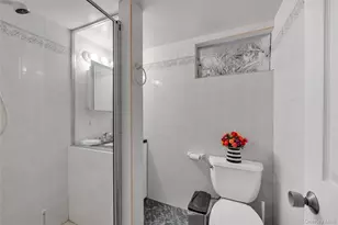 15-38 150th St, Whitestone, NY 11357 - Photo 17