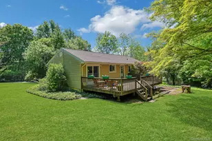 24 Virginia Ln, Thornwood, NY 10594 - Photo 21